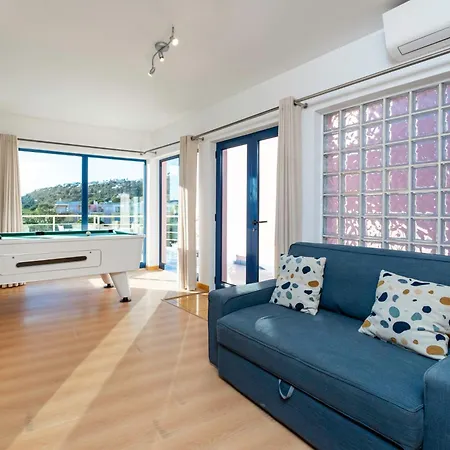 Penthouse 160sqm Wide Terraces Pool View & Private Hot Tub & Parking Lejlighed Albufeira