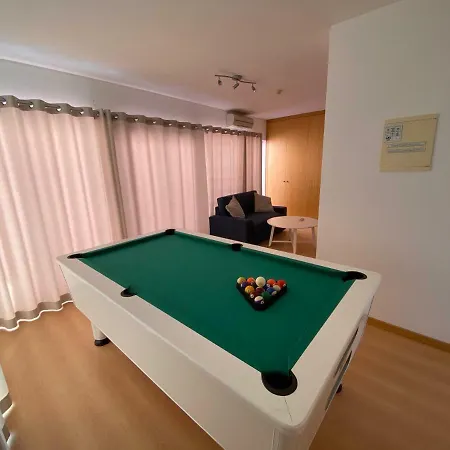Penthouse 160sqm Wide Terraces Pool View & Private Hot Tub & Parking Албуфейра