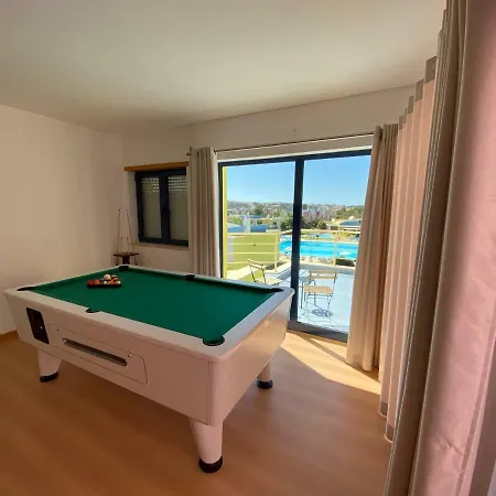 Penthouse 160sqm Wide Terraces Pool View & Private Hot Tub & Parking Албуфейра