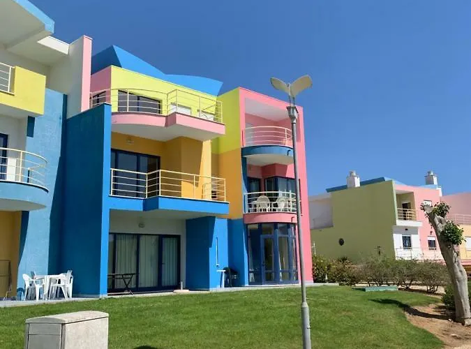 Penthouse 160sqm Wide Terraces Pool View & Private Hot Tub & Parking Appartement Albufeira