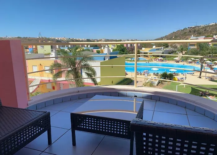 Penthouse 160sqm Wide Terraces Pool View & Private Hot Tub & Parking Appartement Albufeira
